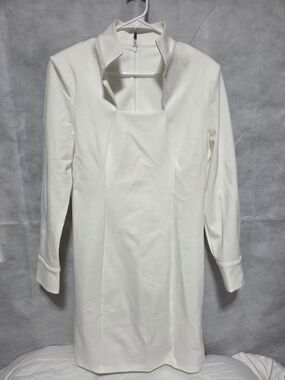 Minimalist Cream Long-Sleeve Shift Dress with Cutout Neckline